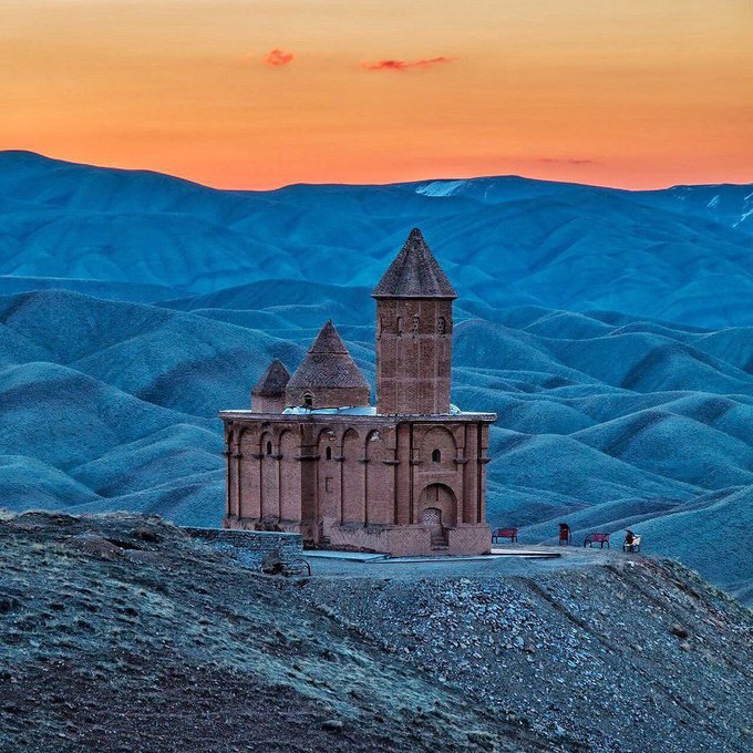 تصویر دیدنی از یک کلیسای تاریخی در آذربایجان شرقی+عکس