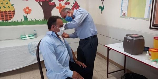 واکسیناسیون فرهنگیان منطقه ۱۵، طی ۵ روز متوالی انجام شد 