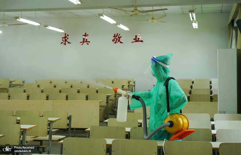 ضدعفونی یک دانشگاه در چین+عکس