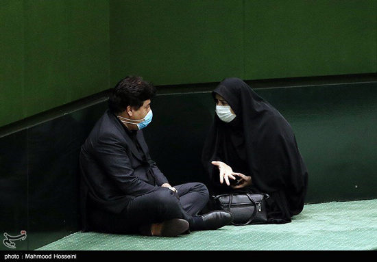 تصویری جالب از حاشیه جلسه رای اعتماد به وزا در مجلس+عکس