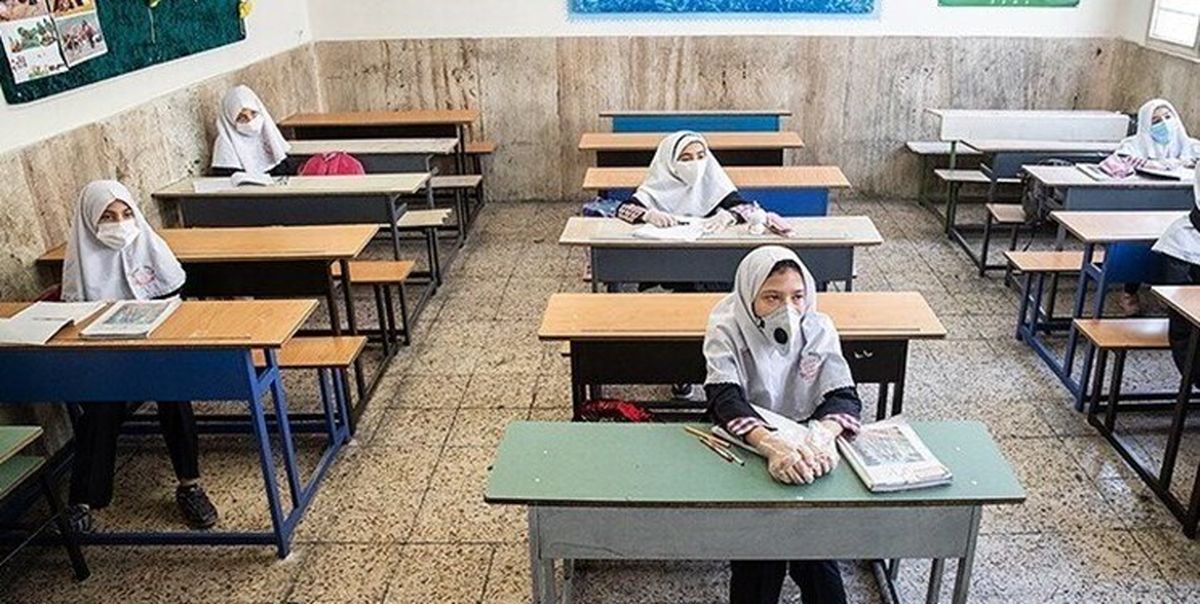 تمهیدات لازم برای بازگشایی آبرومند مدارس اندیشیده شود