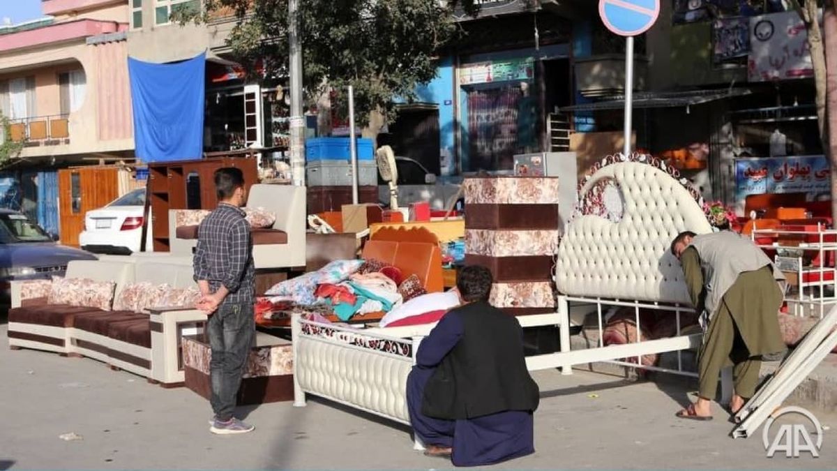 صحنه عجیب در خیابان های افغانستان+عکس