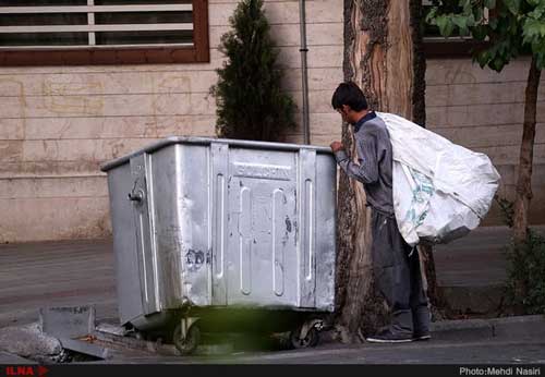 ابتکار شهرداری تهران برای جمع آوری زباله گردها