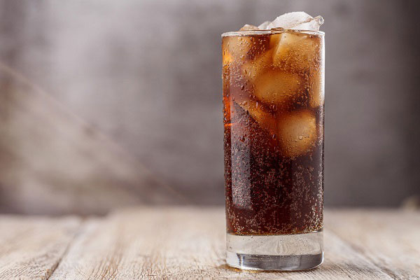 علت فوت: نوشیدن کوکاکولای یک و نیم لیتری