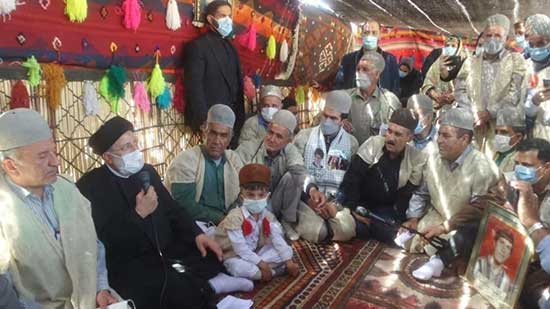 رئیسی در چادر عشایر بویراحمدی+عکس
