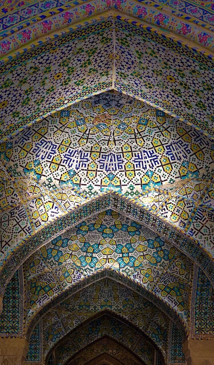 کاشی کاری زیبای مسجد وکیل شیراز+عکس