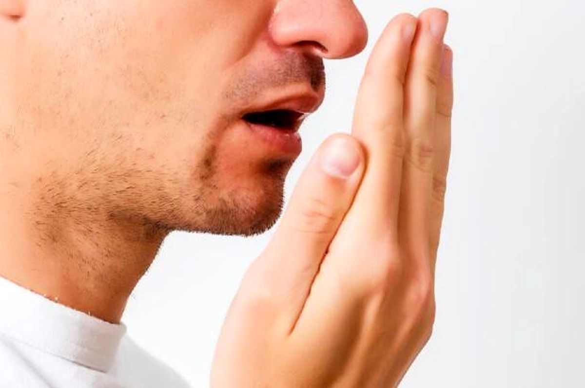  بوی مداوم بد دهان می‌تواند نشانه‌ای از بیماری  باشد