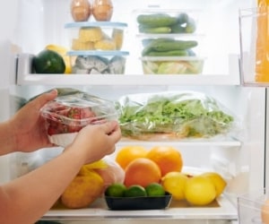 تغییرات مختلف مواد غذایی درون یخچال