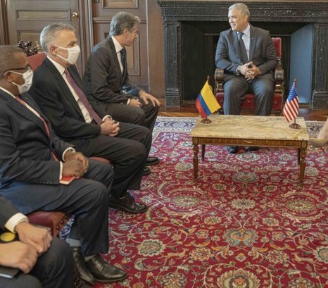 دلبری فرش ایرانی در دیدار وزیر خارجه آمریکا+عکس