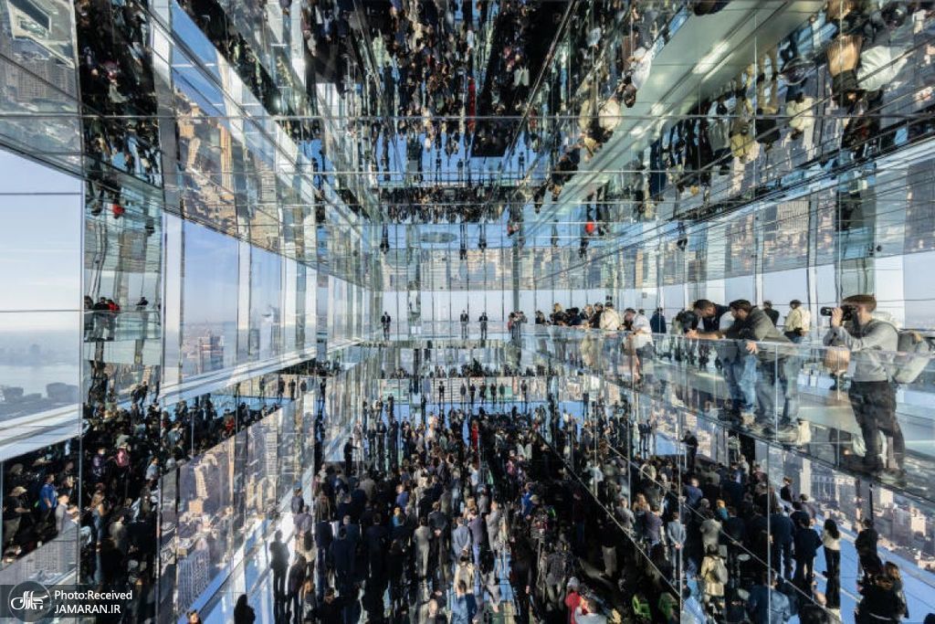 افتتاح آسمان خراش ۹۳ طبقه ای شیشه ای+عکس