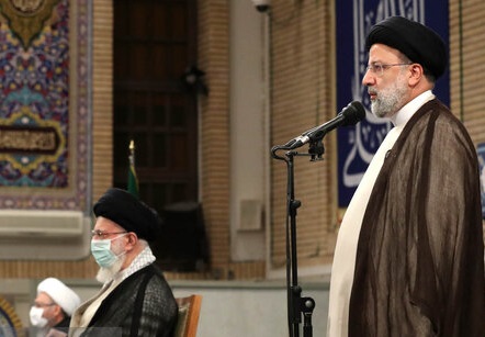 نگرانی‌ها در زمینه تامین کالاهای اساسی مردم رفع شده است