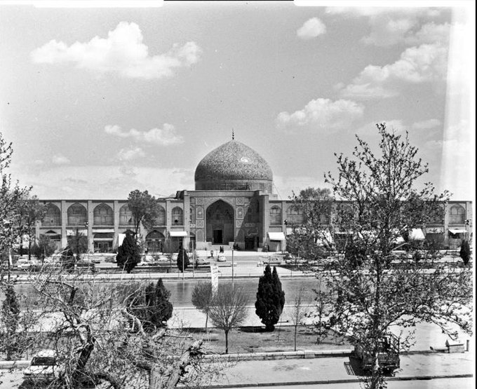 میدان نقش جهان اصفهان در دهه ۴۰+عکس