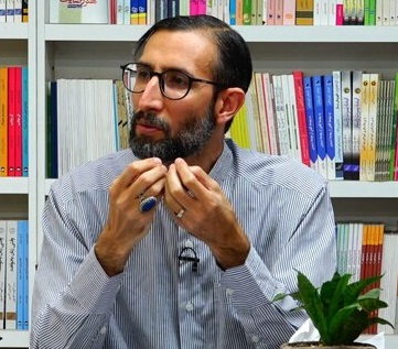 بازگشت الهیات به جایگاه حقیقی خویش راه‌حل نجات جامعه