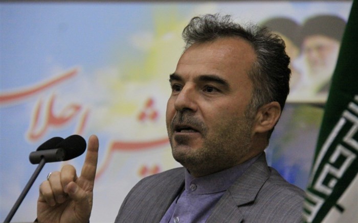  20 هزار روحانی در مدارس، امامت جماعت دانش‌آموزان را برعهده دارند