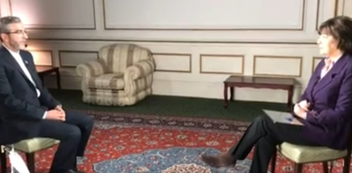 شیطنت خبرنگار زن سی‌ان‌ان مقابل مقام ایرانی+عکس