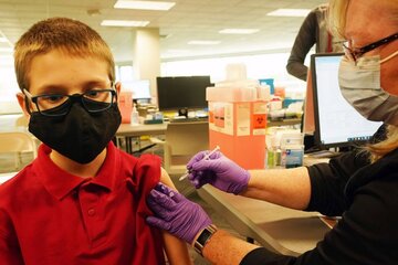   واکسن کووید-۱۹ فایزر را برای تزریق به کودکان پنج تا ۱۱ ساله تایید شد