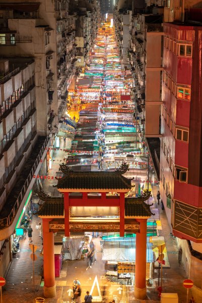 بزرگ‌ترین بازار خیابانی اجناس دست دوم جهان+عکس