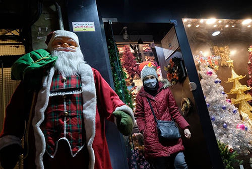 بابانوئل در خیابان‌های تهران+عکس