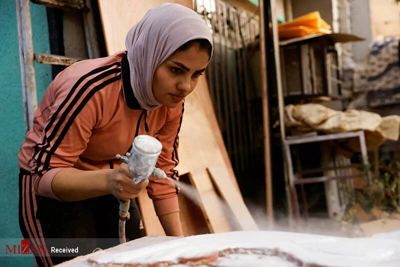 کاسبی پر رونق دختر جوان عراقی+عکس