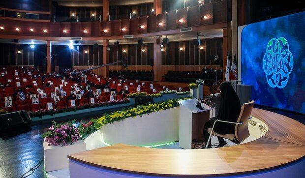 14 بانوی نخبه قرآنی در حفظ استقامتی رقابت کردند