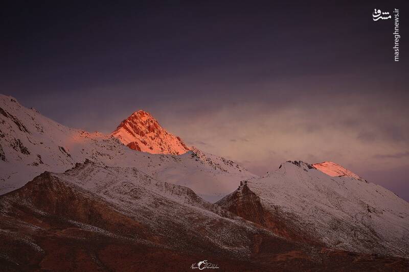 طلوع خورشید در کوه های برفی کوهرنگ+عکس
