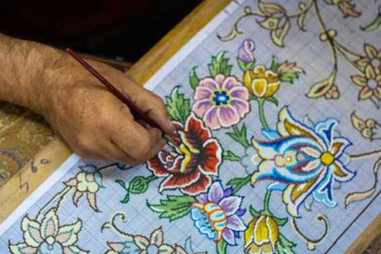 بزرگترین طراحان فرش دستباف ایران در حال مهاجرت به این کشور