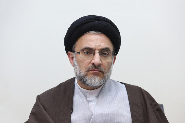 دشمن می‌خواهد نظم کشور را بر هم بزند