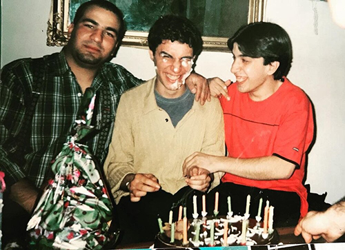 عکس زیرخاکی از تولد ۲۰ سال پیش جواد عزتی