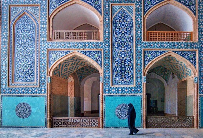 آبی فیروزه ای مسجد جامع یزد+عکس