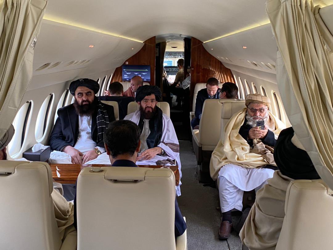 مسئولان طالبان در هواپیمای اختصاصی+عکس
