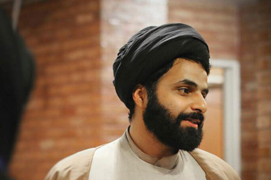 روحانی پرحاشیه خلع لباس شد؟