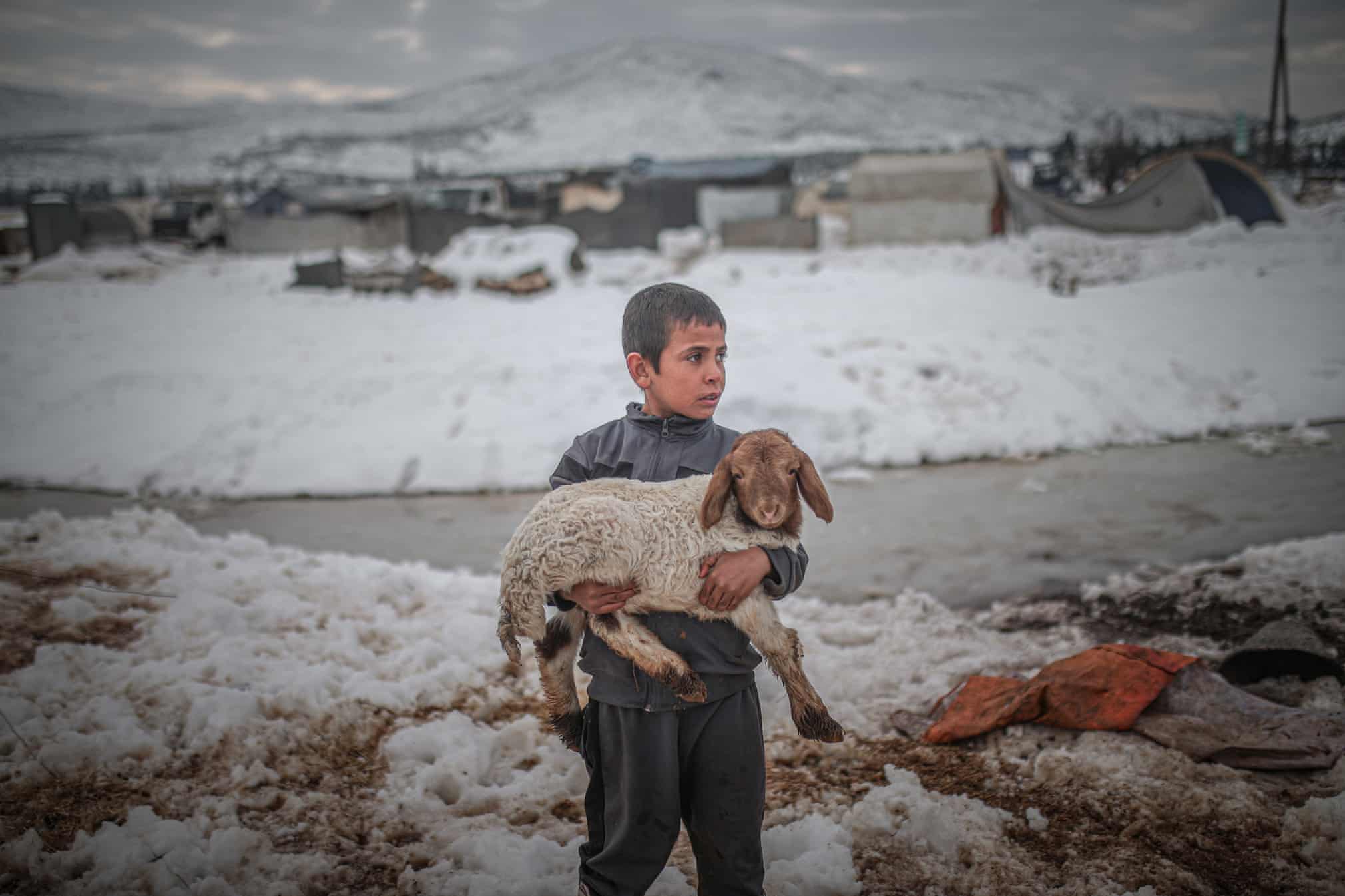 تصویر غم انگیز از اردوگاه آوارگان جنگی در سوریه+عکس