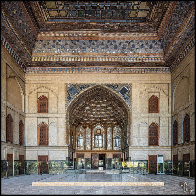 معماری کاخ چهل‌ستون اصفهان+عکس