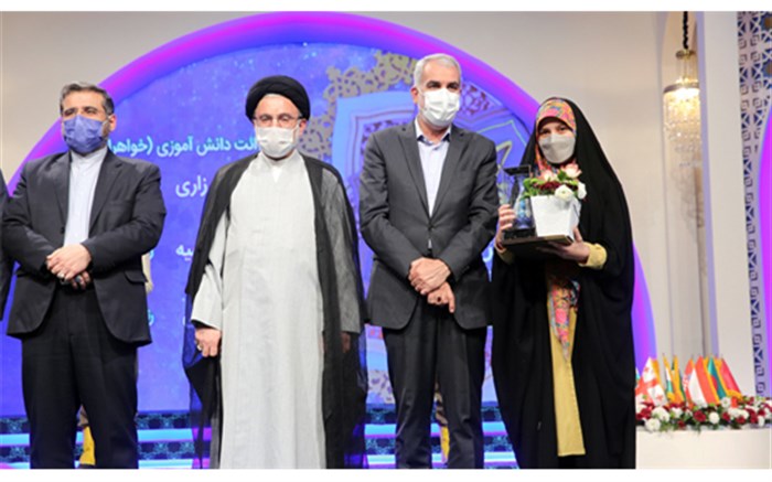 افتخارآفرینی دانش‌آموزان ایرانی در مسابقات قرآن دانش‌آموزان جهان اسلام