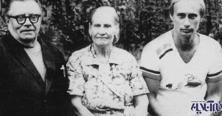 تصویر از پوتین جوان در کنار پدر و مادرش+عکس