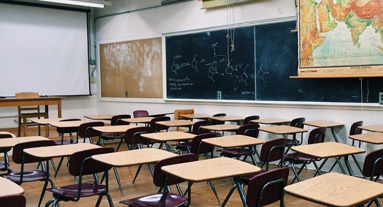 آخرین جزئیات بازگشایی حضوری مدارس بعد از نوروز