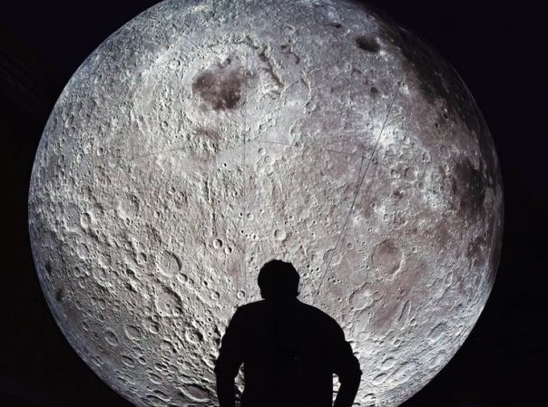  برخورد وحشتناک ماه با زمین چه زمانی اتفاق می‌افتد؟ 
