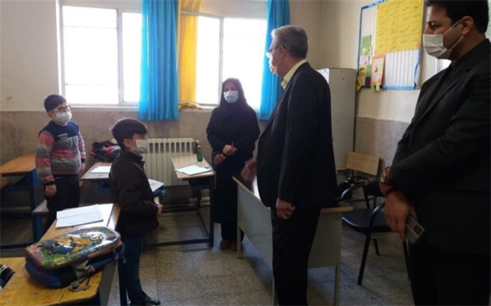 آموزش حضوری باعث بازگشت نشاط به مدرسه و زندگی دانش‌آموزان شده است