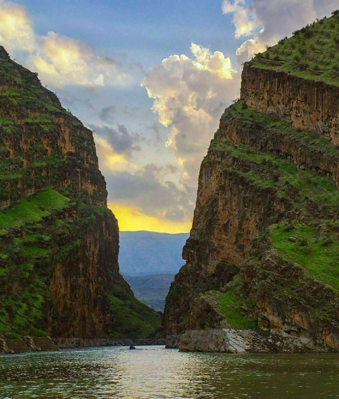 تصویر دیدنی از تنگه کافرین در ایلام+عکس