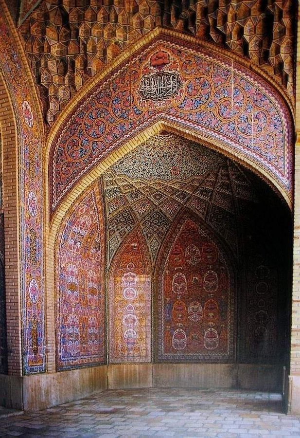ایوان زیبای مسجد وکیل شیراز+عکس