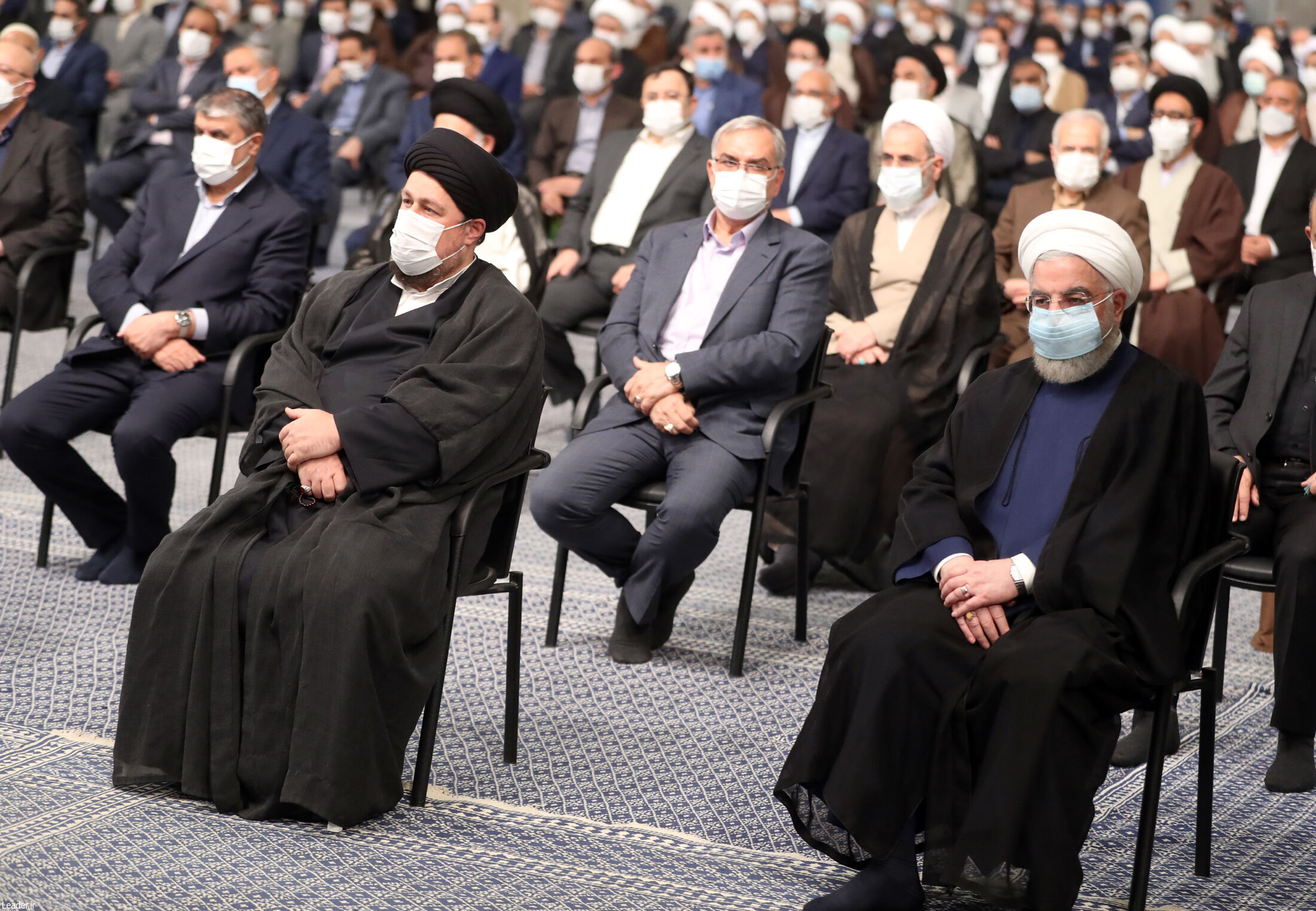 چهره حسن روحانی در مراسم دیدار با رهبر انقلاب+عکس