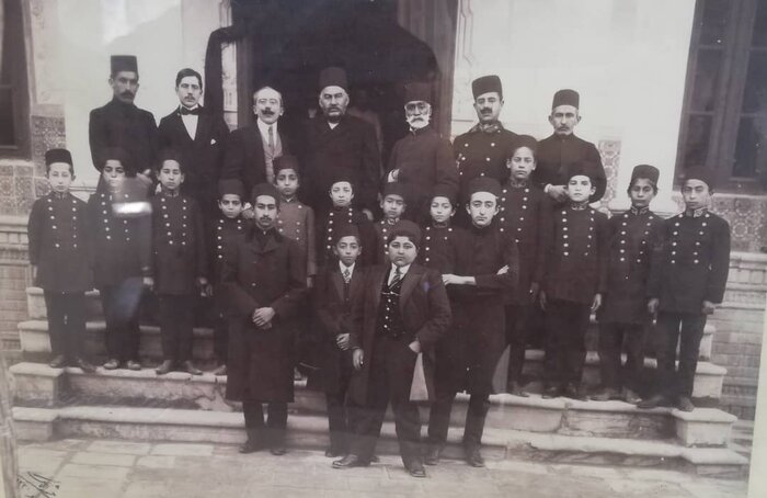کارنامه آخرین شاه قاجار و نمراتش+عکس