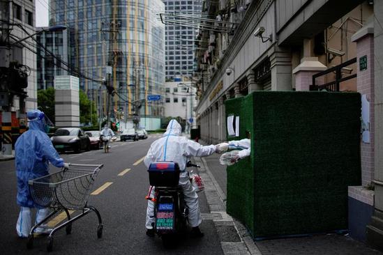 وضعیت قرنطینه در این روزهای شانگهای چین+عکس
