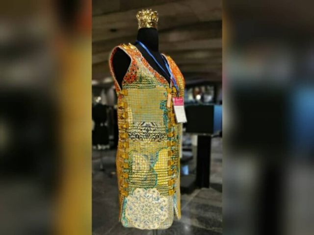 16 طاووس زرین به هنرمندان جشنواره یازدهم فجر تقدیم می‌شود