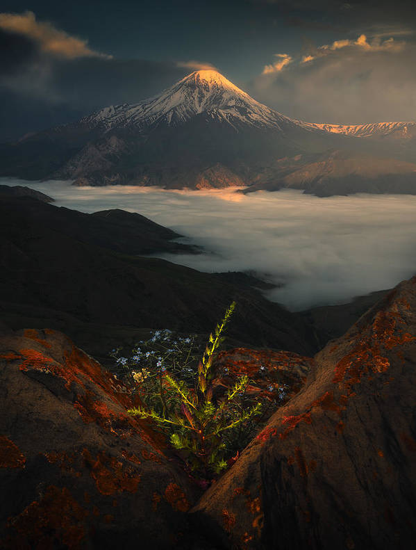 طلوع آفتاب در قله زیبای دماوند+عکس
