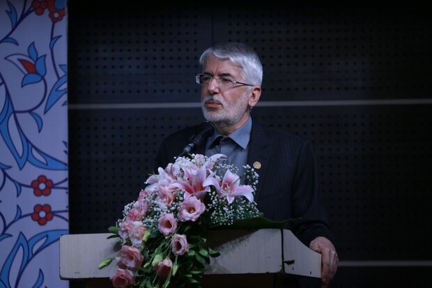 لزوم تعریف کلان پروژه ها برای اثربخشی علوم انسانی