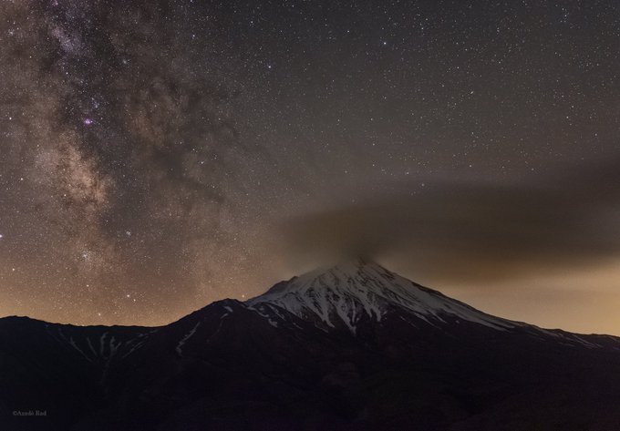 رد کهکشان راه شیری بر آسمان دماوند+عکس