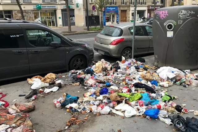 تصویر واقعی از خیابان‌های کثیف پاریس+عکس