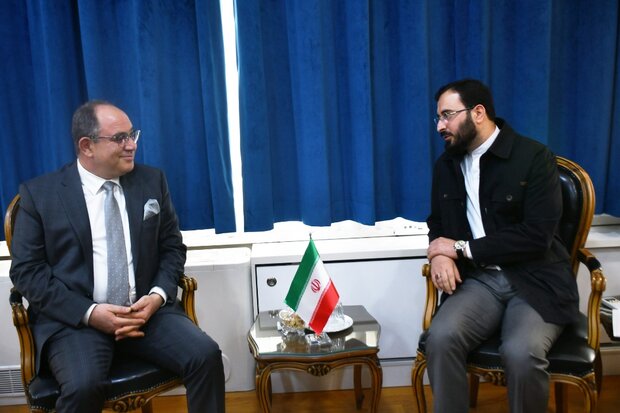 معاون حقوقی وزیر ارشاد با سفیر تونس دیدار کرد 