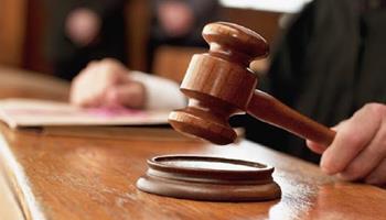 دادگاه بدوی معلم ۵۵ ساله متهم به آزار جنسی را گناهکار تشخیص داد